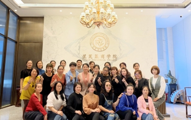 2020年11月18日?qǐng)A滿結(jié)業(yè)