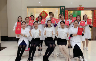 2019年2月20畢業(yè)合影